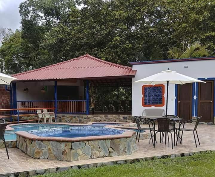 Ecohotel Colibri Salento Луна-Парк Экстерьер фото